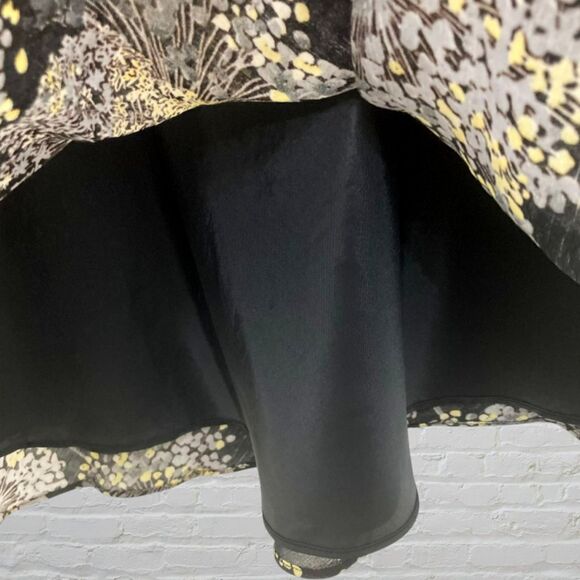 Talbots Linen Silk Dandelion Floral Skirt Black Yellow A-Line 4 - Picture 10 of 13